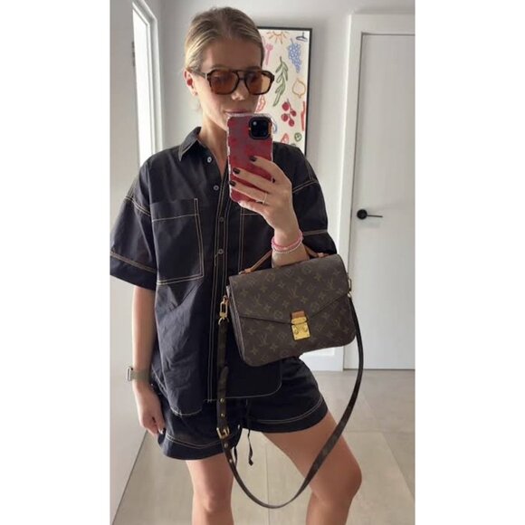 LOUIS VUITTON Pochette Métis in Monogram - Picture 2 of 13